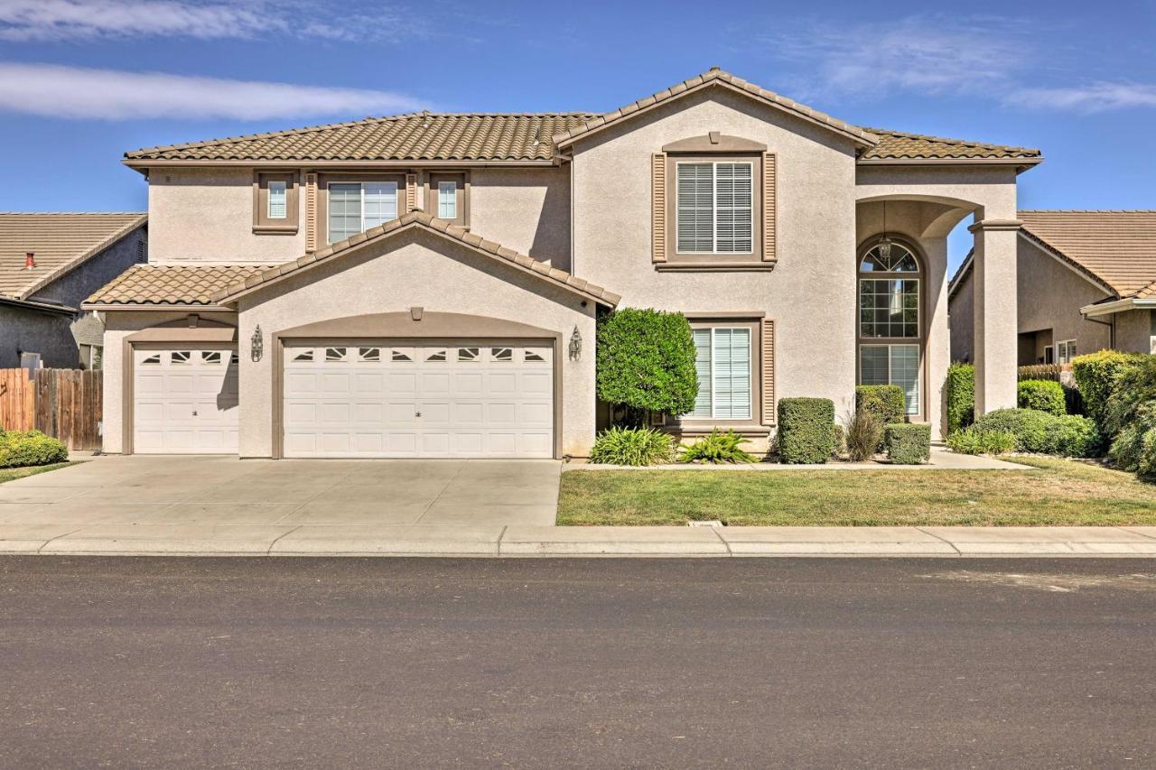 Family-Friendly Modesto Home With Grill And Yard Eksteriør bilde