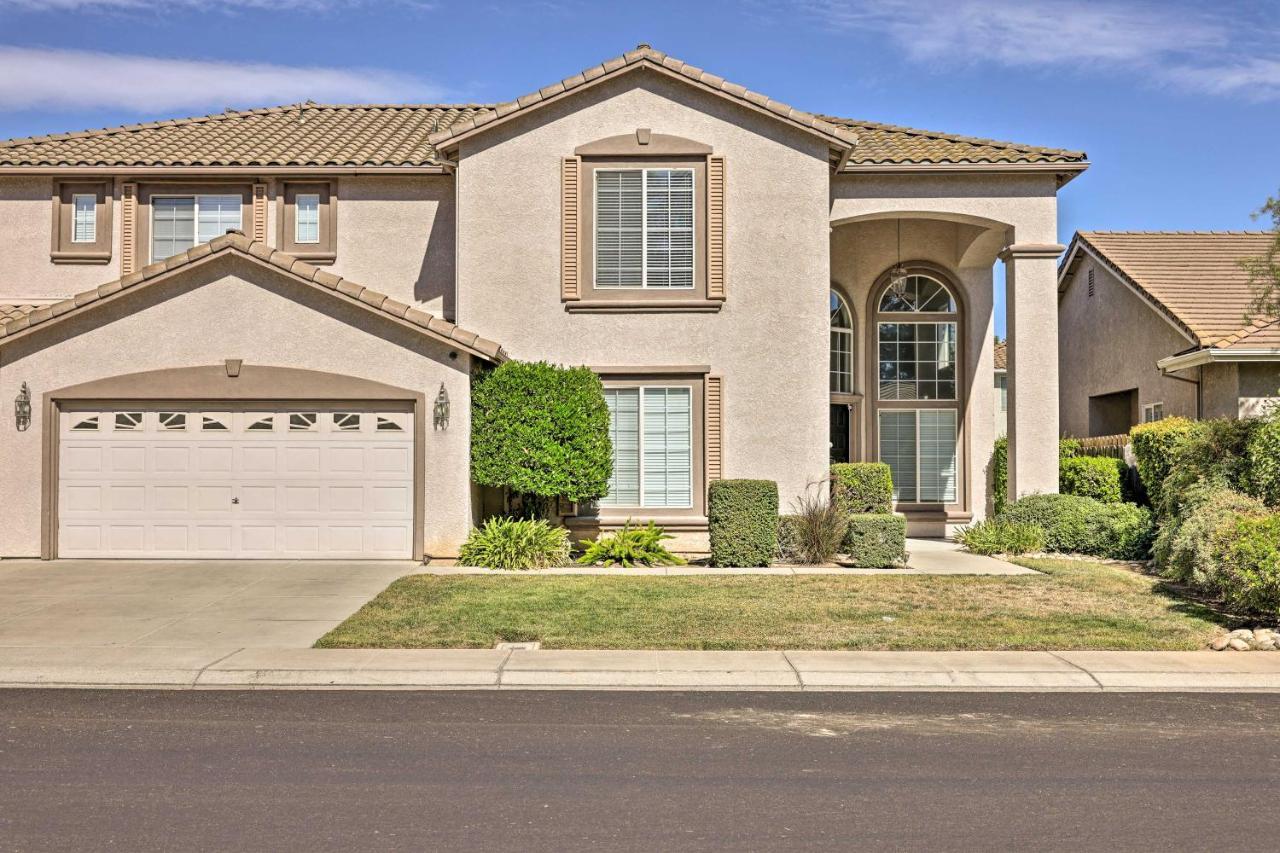 Family-Friendly Modesto Home With Grill And Yard Eksteriør bilde